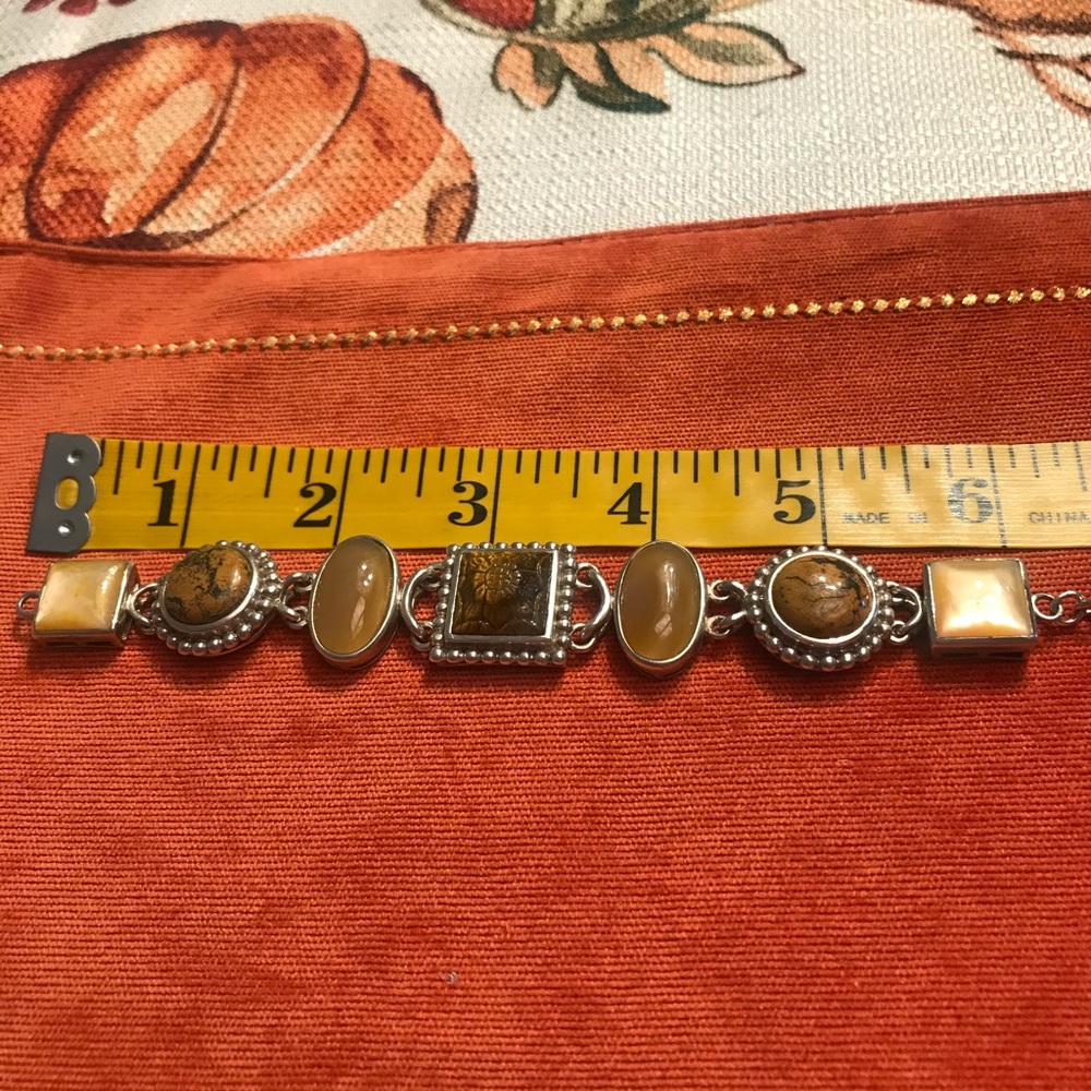 Intricately Carved Stone, Link Bracelet in Silver